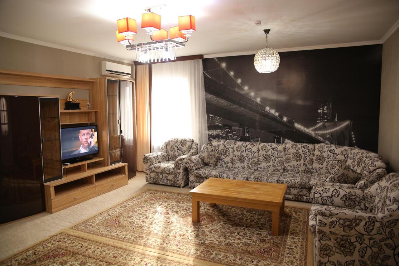 Sweet Home Hotel Атырау Экстерьер фото