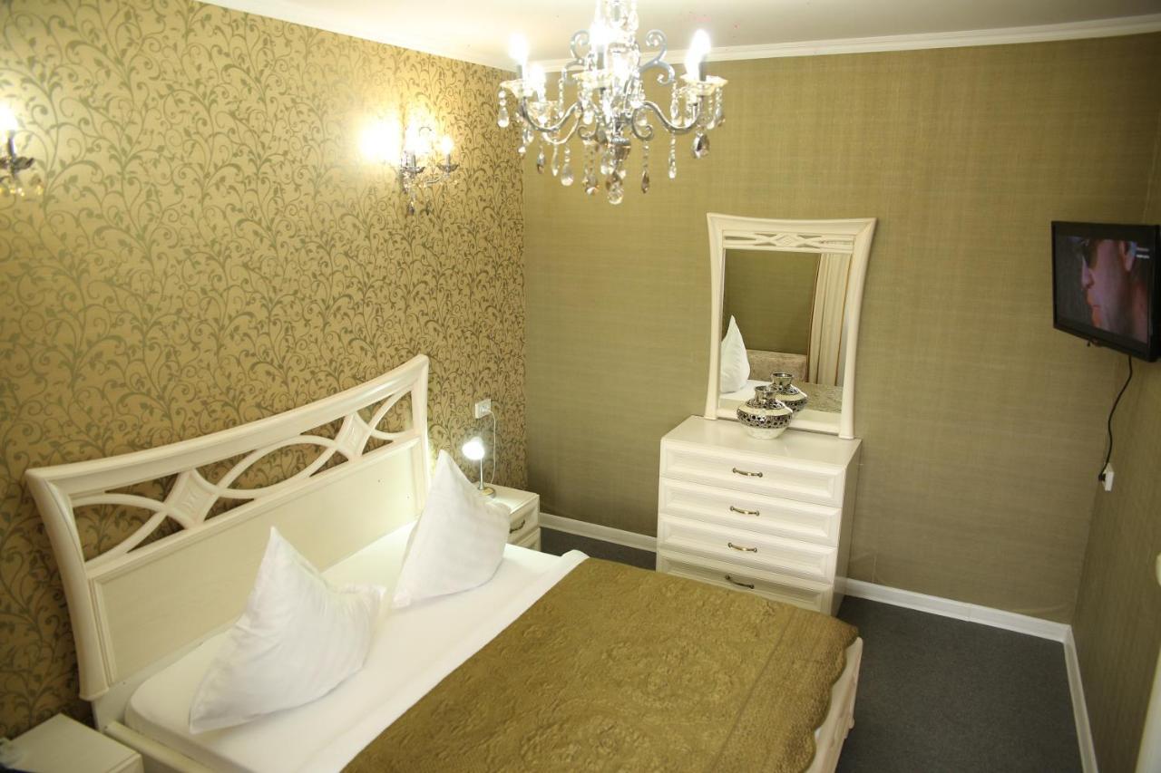 Sweet Home Hotel Атырау Экстерьер фото